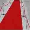 Tapis rouge à louer 36" X 25' de long