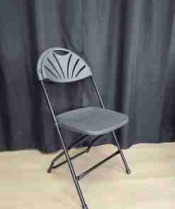 Chaise "Fanback" pliante noire