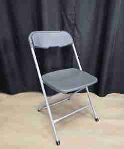 Chaise pliante gris